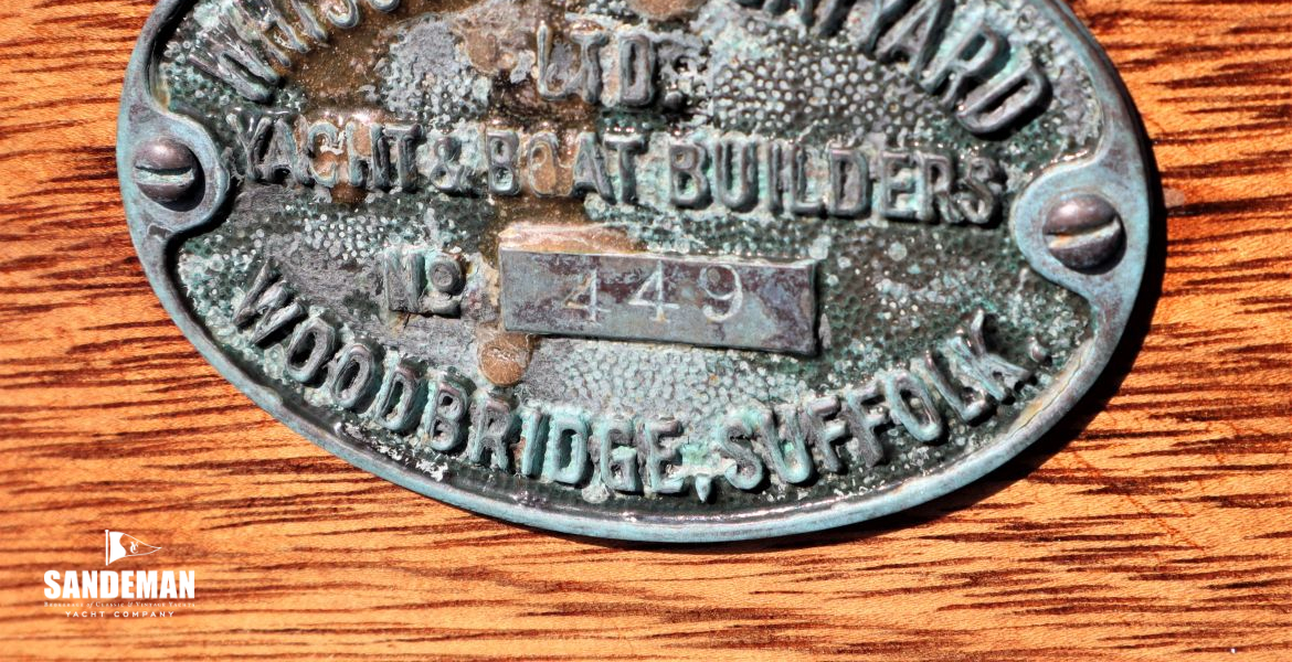 Builder's plate