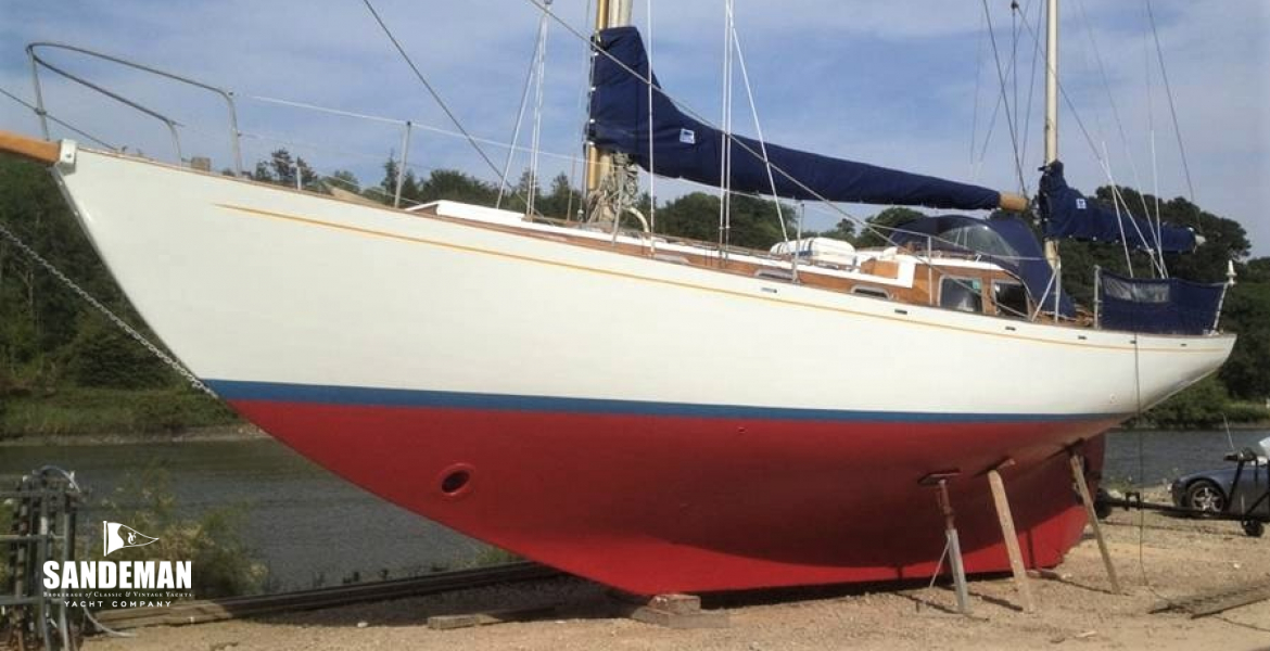 Hauled out port bow
