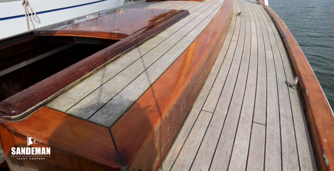 Companionway hatch