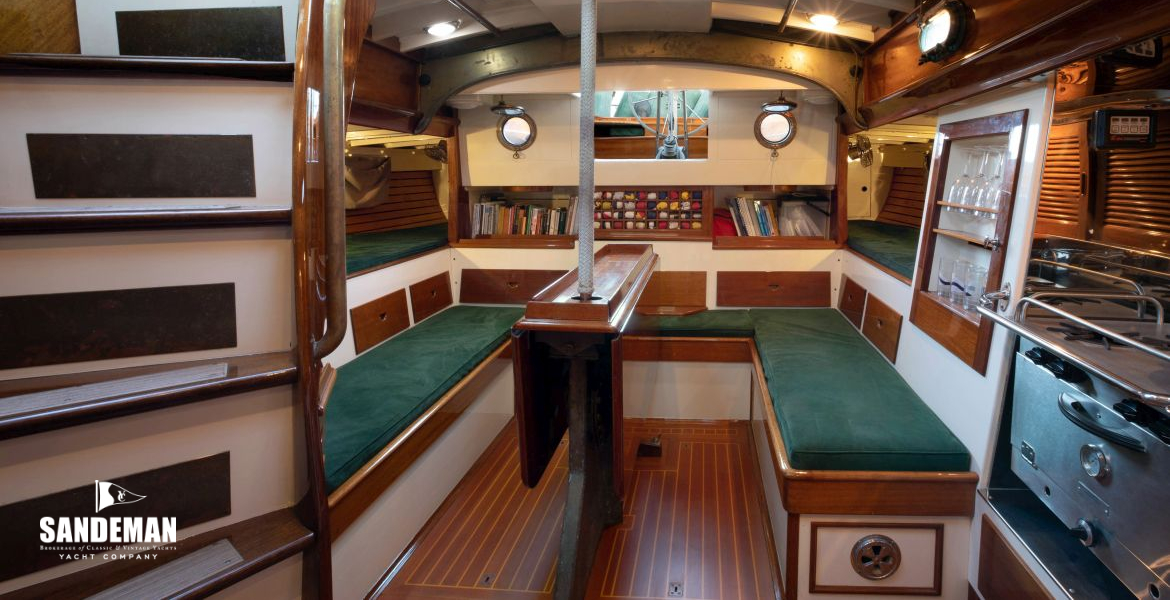 View aft: saloon and exit