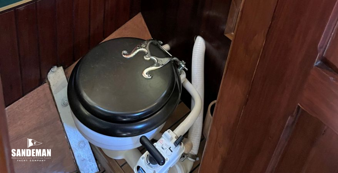 Bathroom Toilet