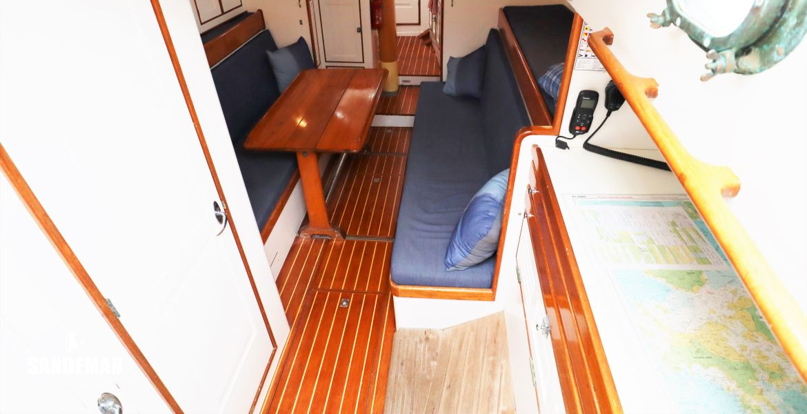 View from companionway to accommodation