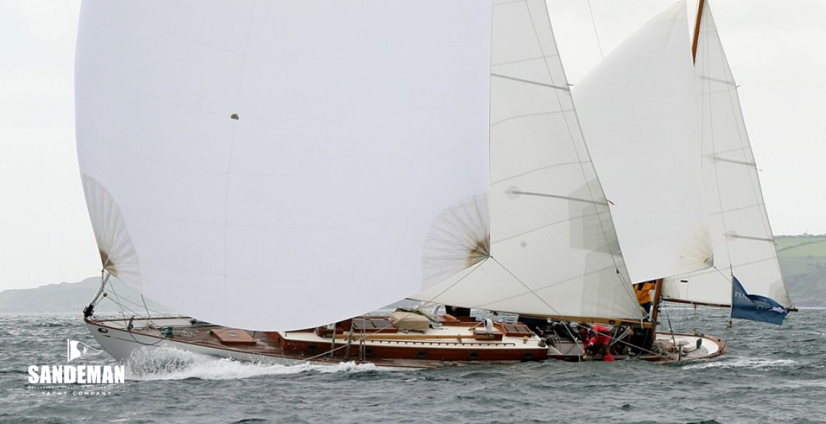 Four sail reaching [Den Phillips]