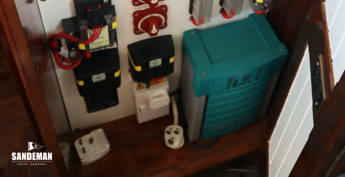 Electrics locker