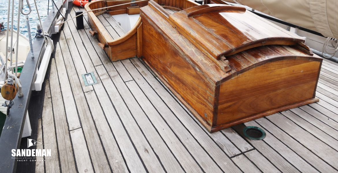 Aft companionway house view aft