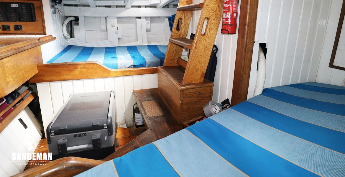 Aft pilot cabin view to starboard