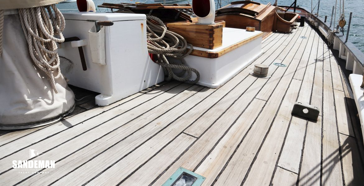 Port side deck view aft