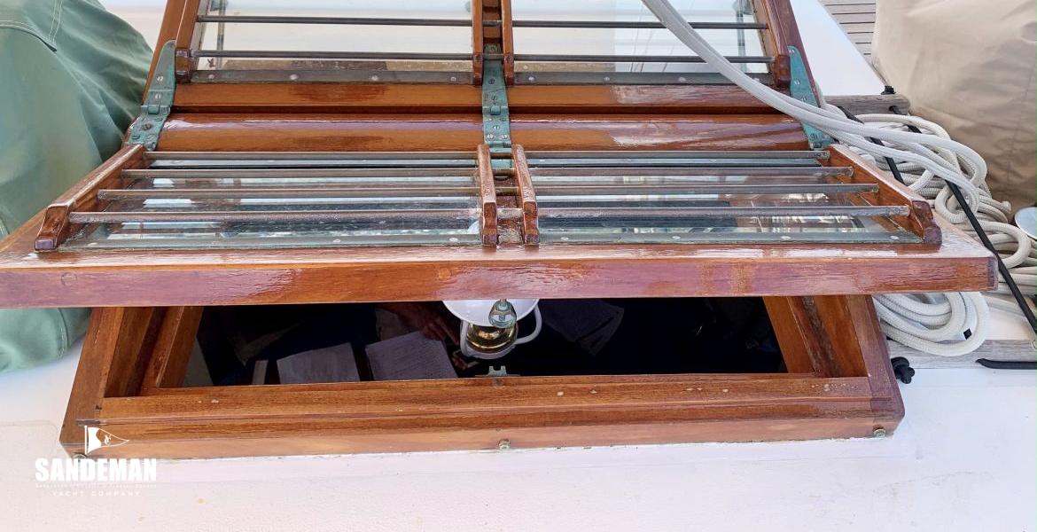 Butterfly skylight