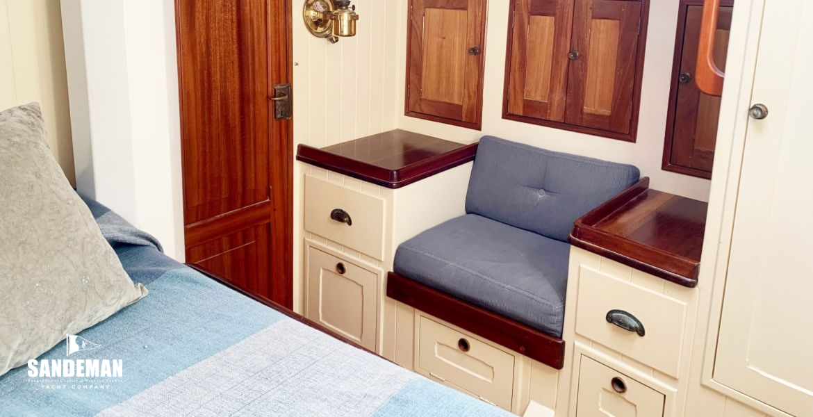 Forward master cabin view aft to port
