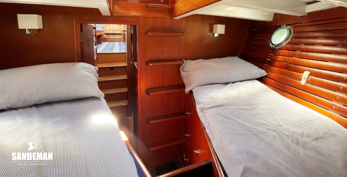 Forward cabin view aft