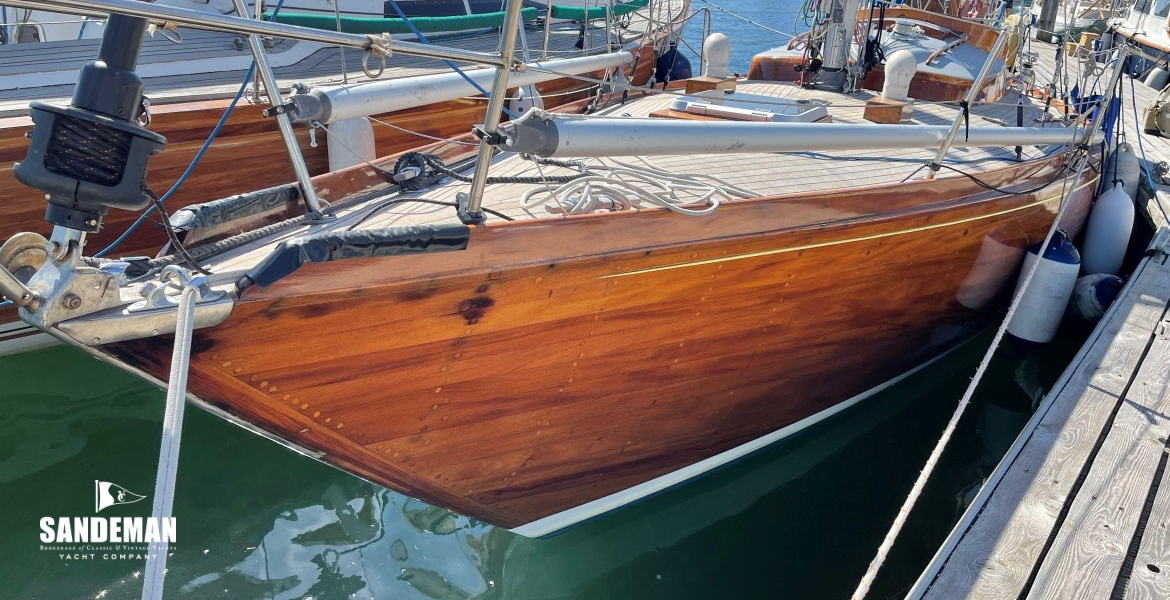 Moored port bow
