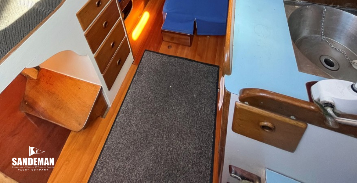 Accommodation view forward from companionway