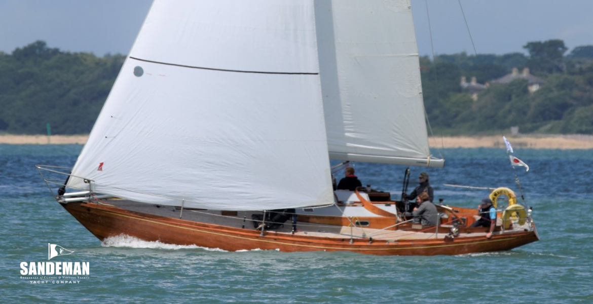 Abeam [Pic: John Green Cowes]