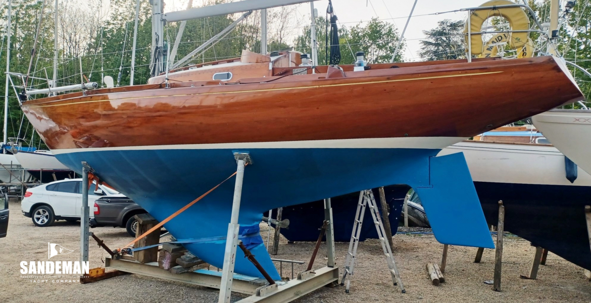 Hauled out [Hamble Classics]