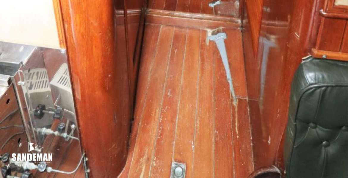 Passage forward