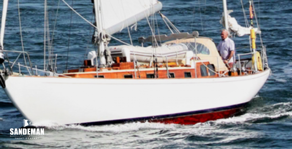 Motor sailing