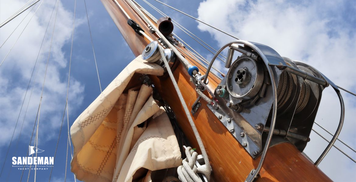 Mast from starboard forward