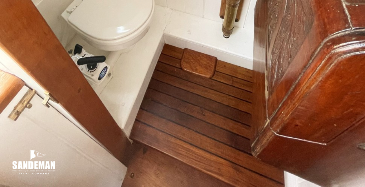 WC Compartment to port of companionway