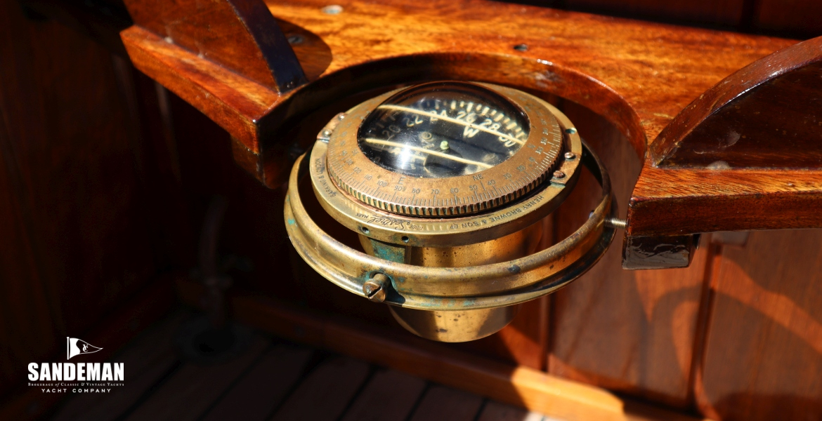 Sestrel steering compass