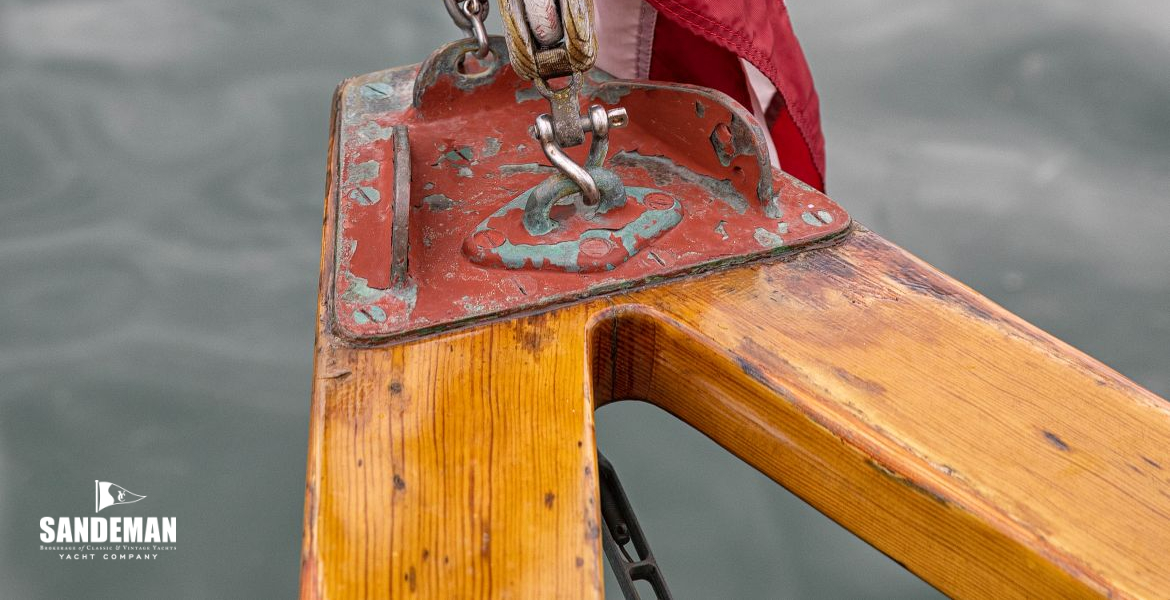 Mizzen boomkin detail
