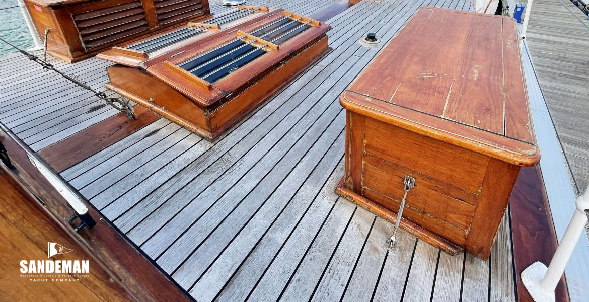 Wheelhouse starboard view forward