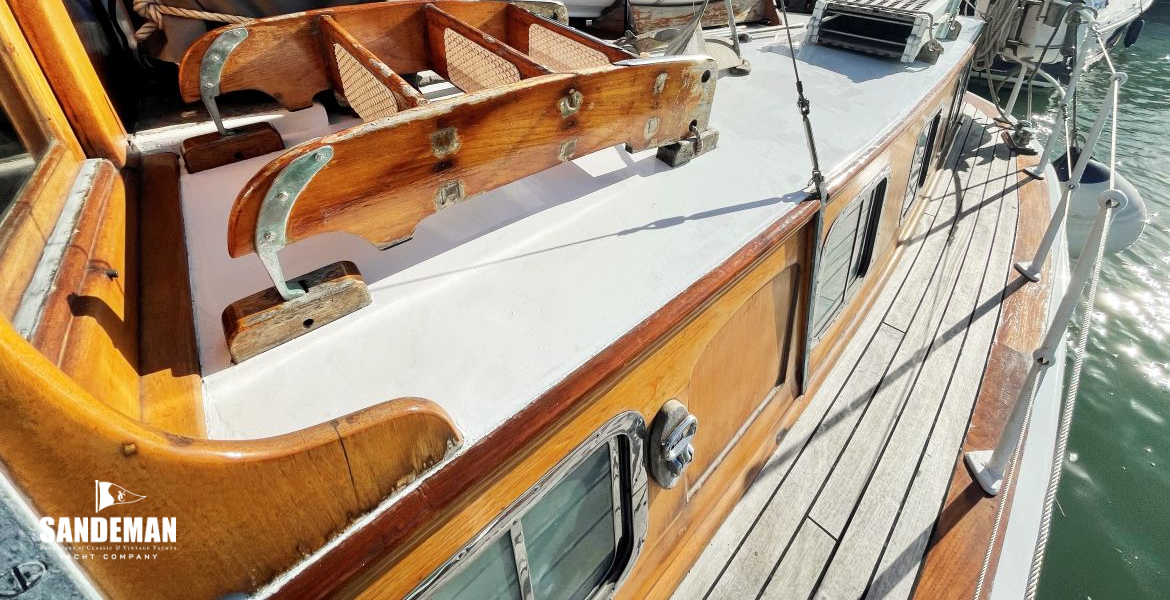 Aft trunk cabin port view aft (launch not included)