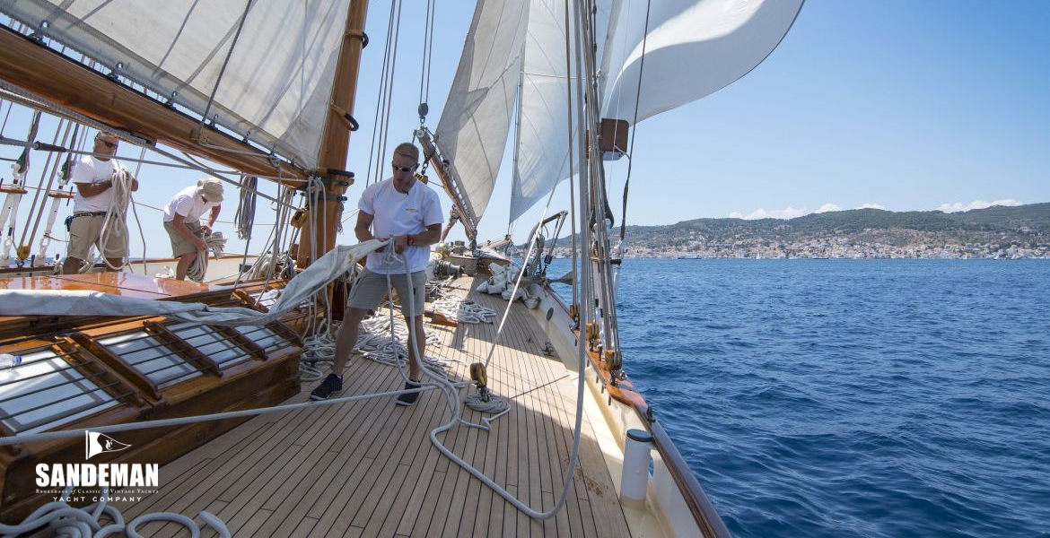 Starboard mid deck view forward