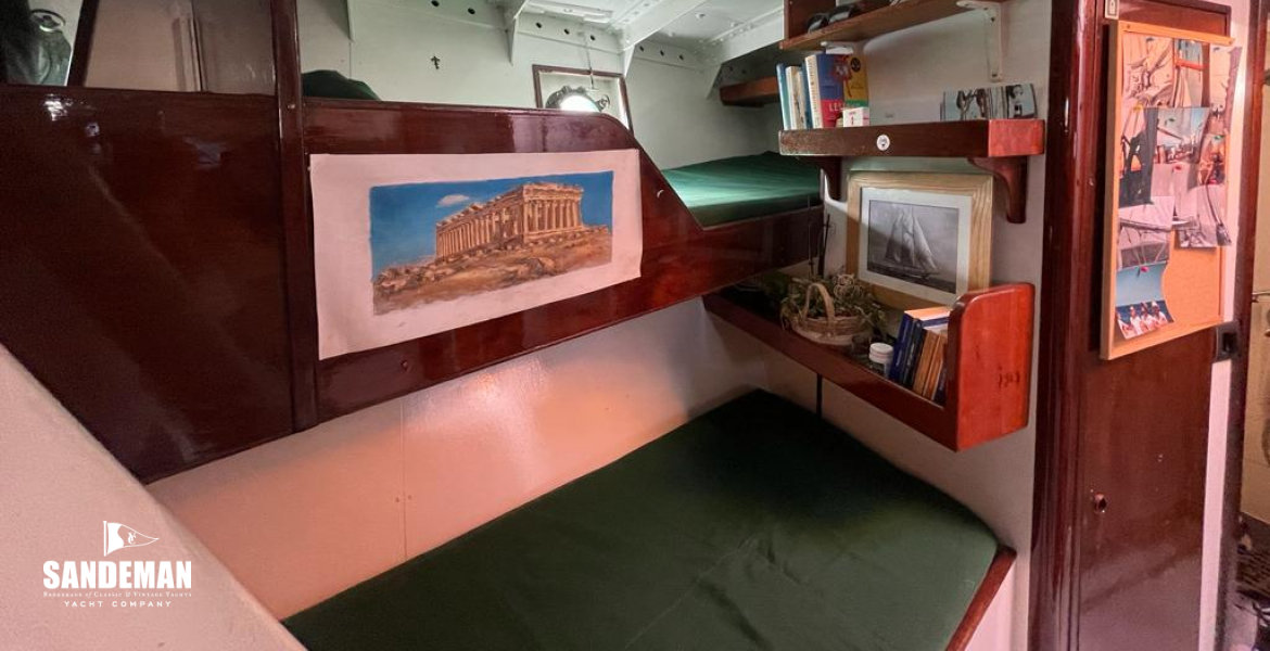 Crew accommdation starboard view aft