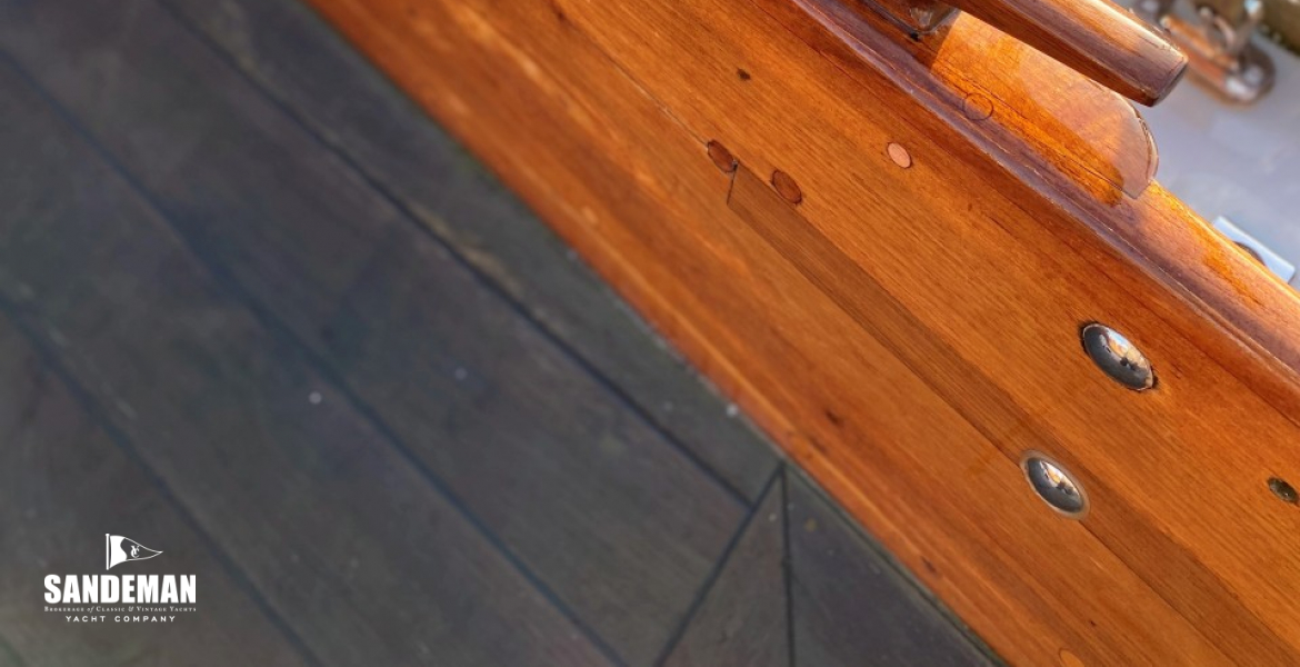 Winch and cleat