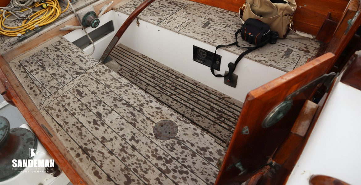 Cockpit view aft to port