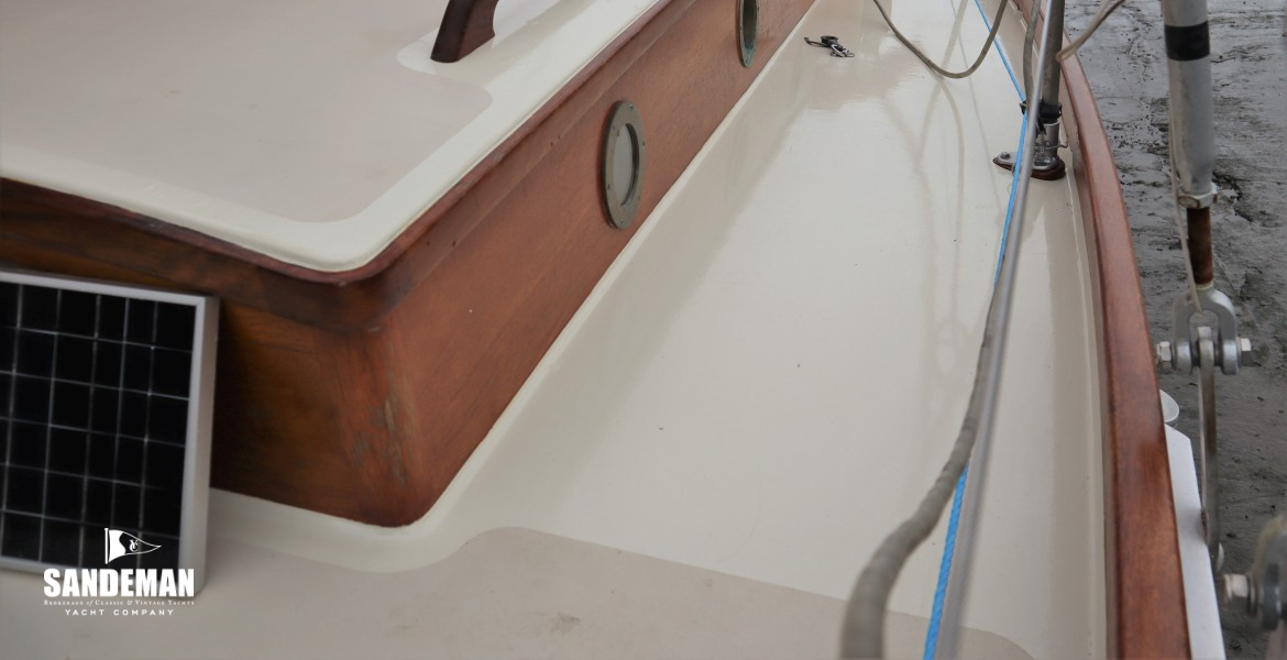 Trunk cabin view aft