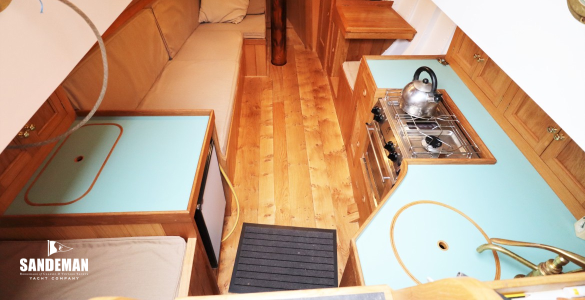 Accommodation overview from companionway
