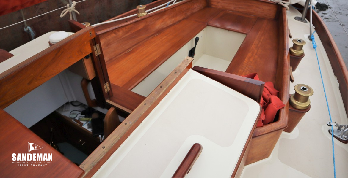 Cockpit view aft