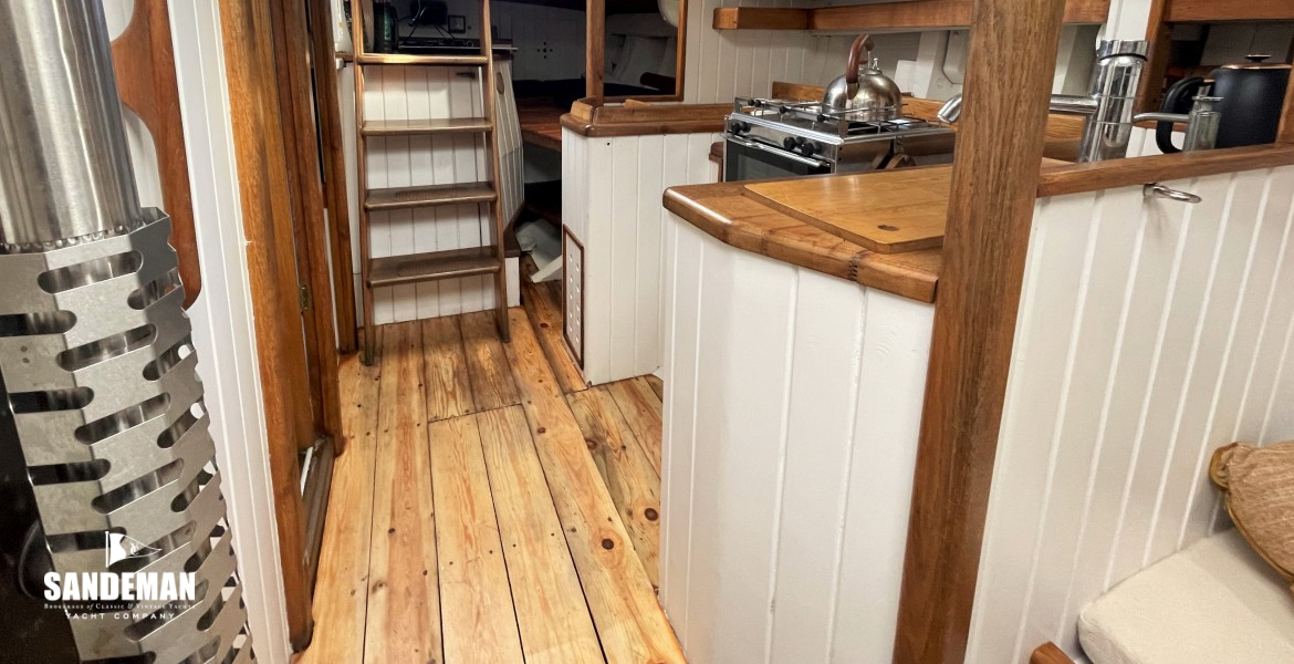 View aft from saloon