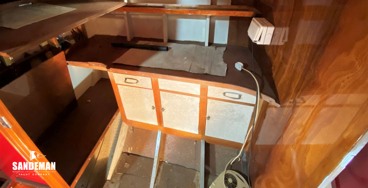 HAGG 36 TWIN SCREW MOTOR YACHT 1963 - PROJECT COMPLETION