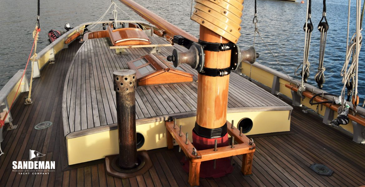 View aft from foredeck
