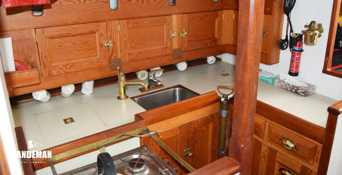 Galley view aft to starboard