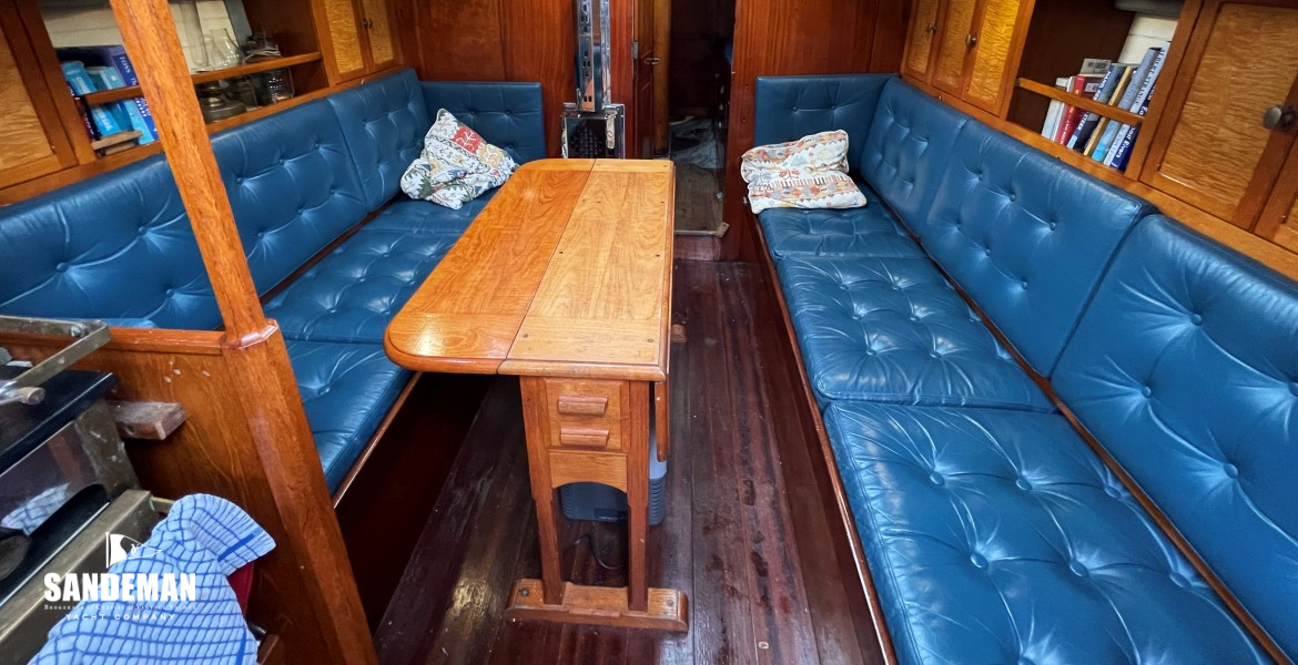 Accommodation view forward from companionway