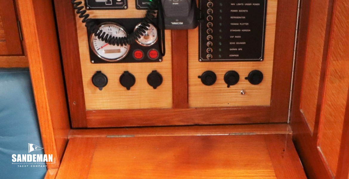 Navigation, communication and electrics