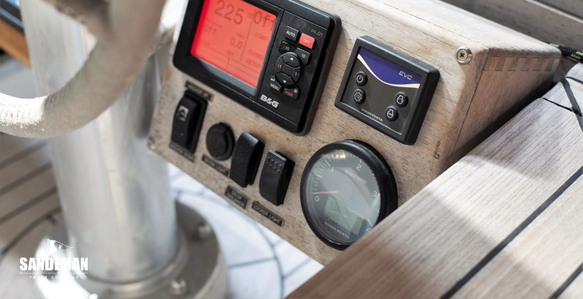 Autopilot and engine panels at helm