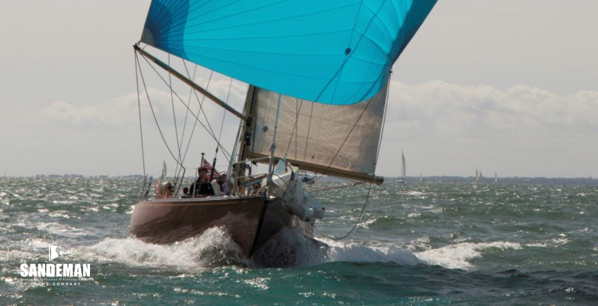 Starboard bow downwind