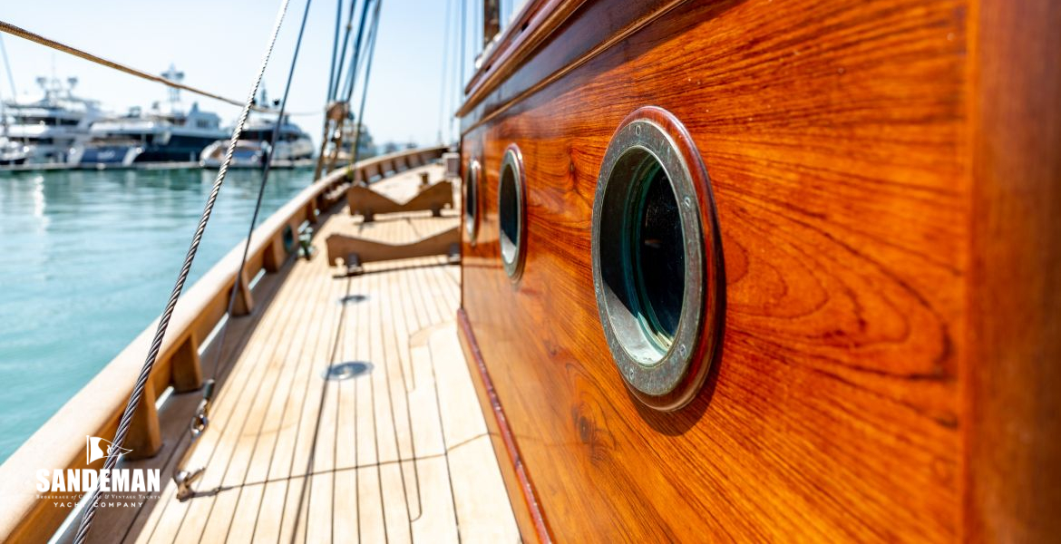 Port side deck view forward
