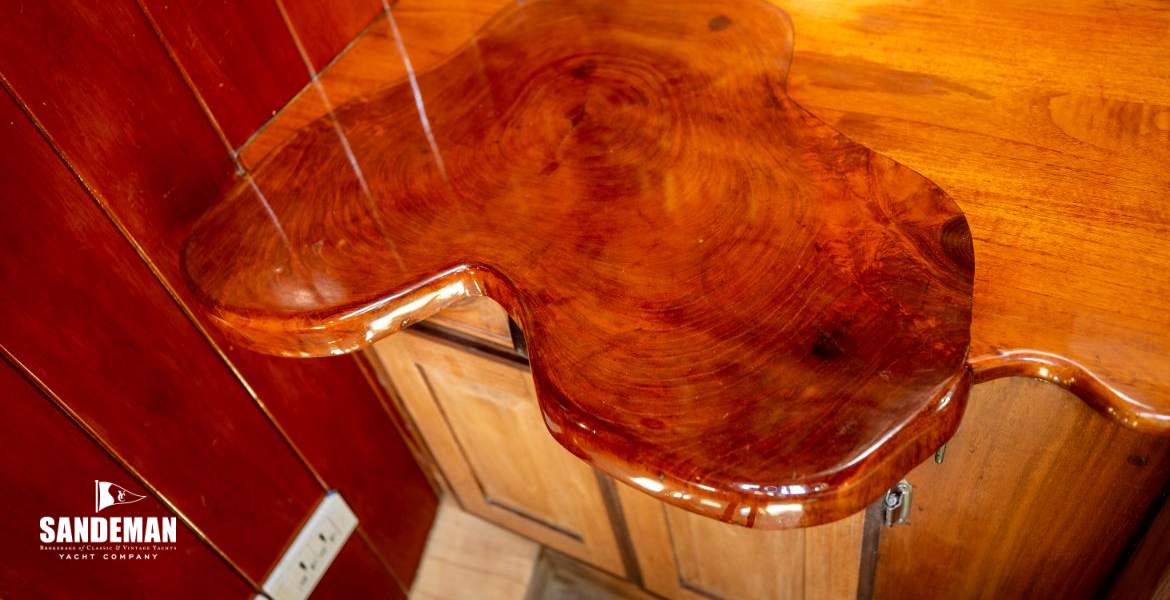 Saloon writing table to port aft