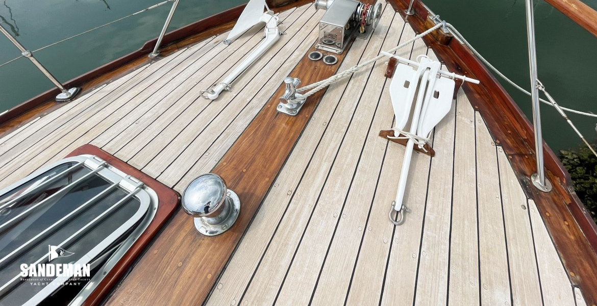 Forward foredeck