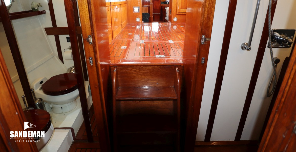 RAMPART 48 TWIN SCREW CLASSIC MOTOR YACHT 1962/2002