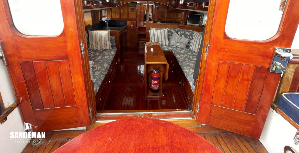 Cockpit view to saloon