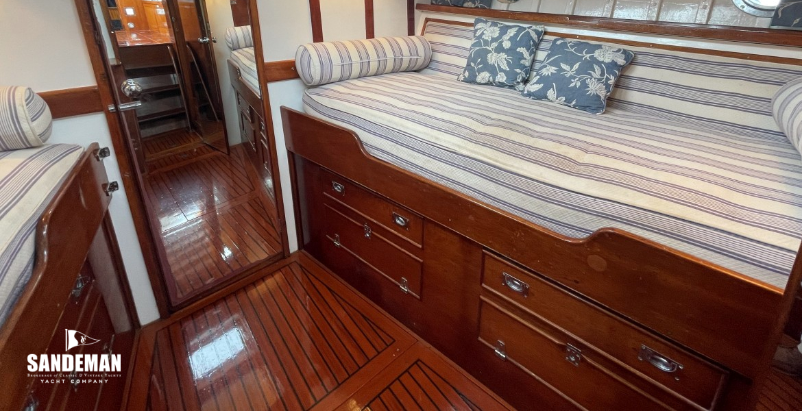 Owner cabin view forward to starboard