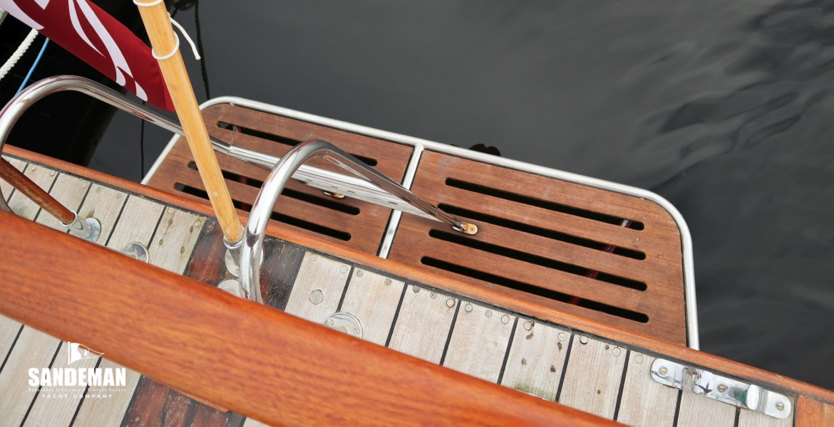 Swim platform