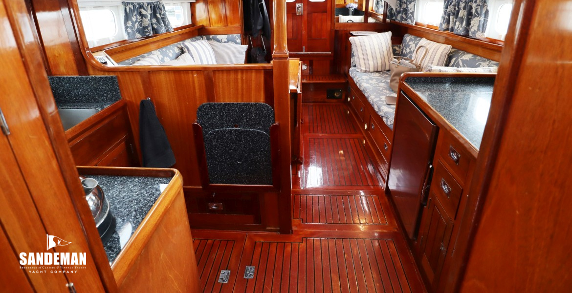 Galley and Saloon view aft