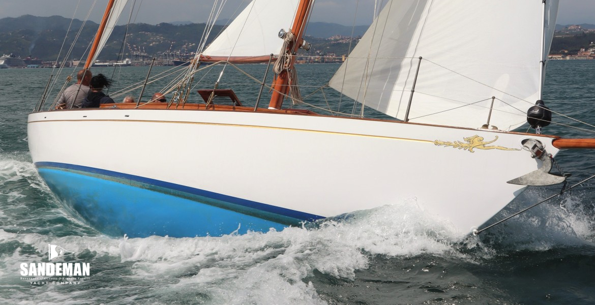 Starboard bow
